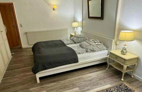 Schöne 2-Zi-Whg Küche Bad Terrasse Parken - Foto 30