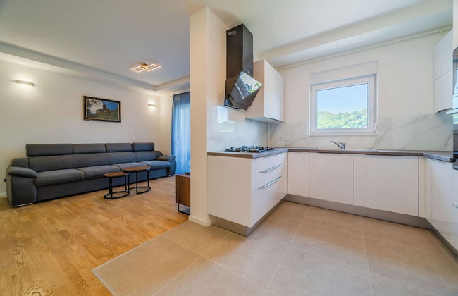 Modern Apartment With Balcony And Garage - Foto 19