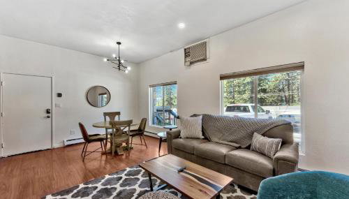 Zephyr Cove first level 1 Bed: close to everything bike, ski, swim! - Foto 4