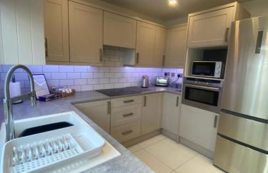 3 Bedroom House - Photo 8