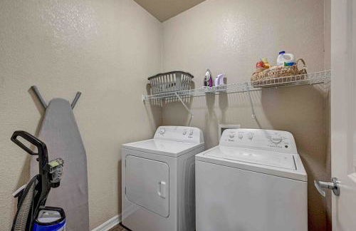 Boho Oasis w KING Bed w POOL Nr AIRPTShoppingDWTN - Foto 19