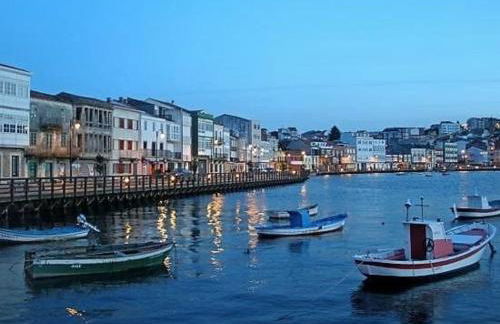 Piso Amplio y Céntrico en Mugardos - Photo 30