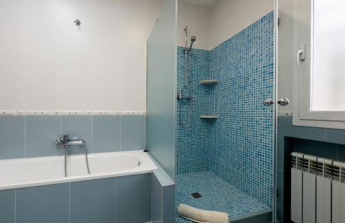 Casa Chalet Villa con piscina, jardín y aire acondicionado cerca de Valencia en La Eliana-L'Eliana - Foto 63