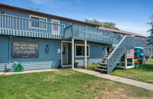 Fife Lake Lodge 3 Multi-Level Units in One! - Foto 55