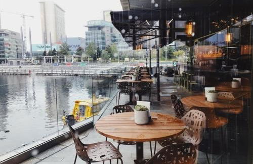 Apartment in MediaCity - Foto 24