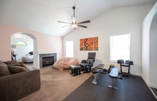 Peaceful Oasis Near Strip & Airport Pool Spa - Foto 48