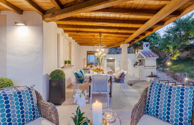 Villa La Bella in Ottiolu - Photo 3