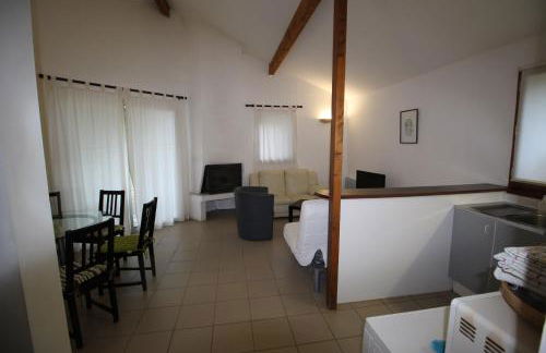 Domaine La Fontaine Du Cade - Foto 23