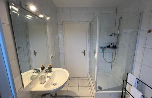 Immo-Vision - VW näher geht nicht, Parkplatz, Küche, Wlan - Foto 22