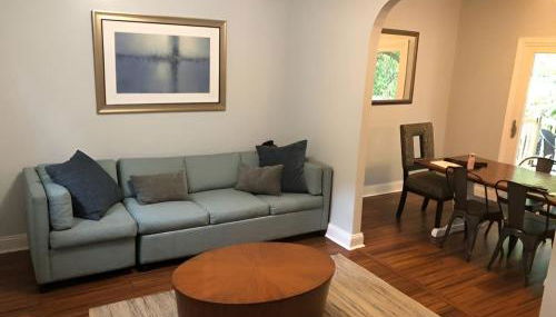 The House Hotels - W45th Backhouse - Ohio City - Foto 5