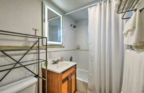 Central and Contemporary NJ Condo Steps to Shore! - Foto 16