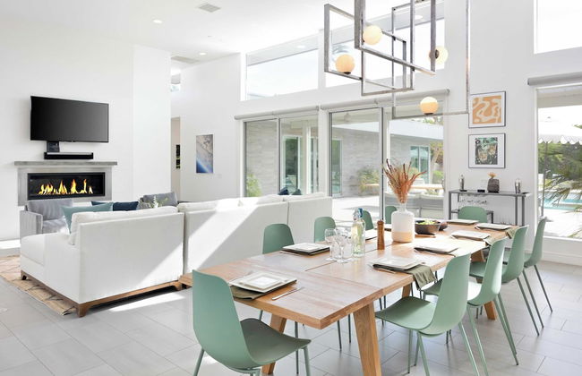 Sleeps 28! 2 Luxe Villas w/ Pool & Putting Green Polo Villas Nova by Avantstay - Foto 10