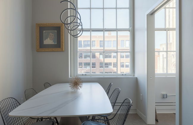 Unique Historic Experience Conveniently Located in the Heart of Cincinnati - Foto 75