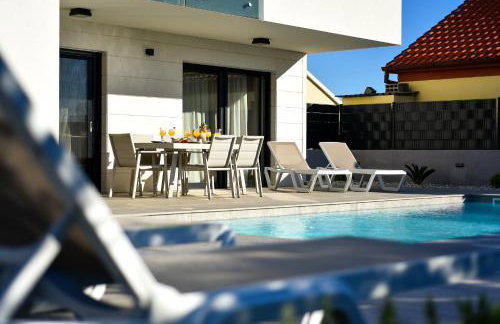 Villa Nostro Porto with pool - Photo 7