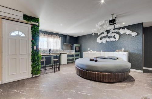 Logement paradis jacuzzi cinéma - Foto 4