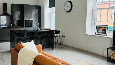 The Tower Suite - Town Centre, Spacious, 2 Bed, Sleeps 4 - Foto 5