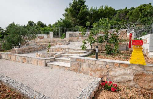 Didova kuća, Holiday home with Private pool near Rogoznica,Sleeps 9 - Foto 28