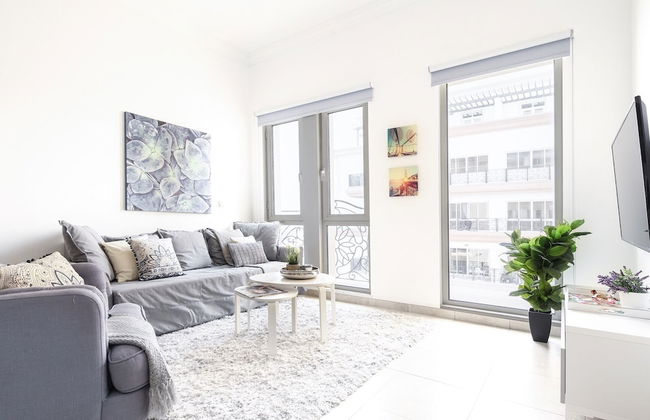 Stylish + Cozy 1BR in Sports City - Photo 7