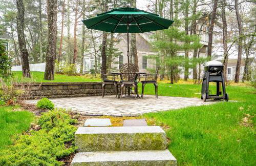 Beachside Oceanside Walk onto the beach - Photo 4