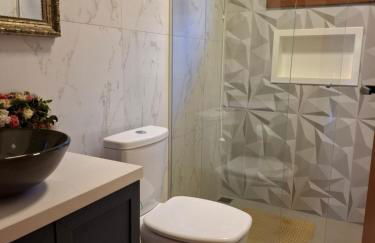 Belíssima Casa 3 Quartos 5 Minutos do Centro - Foto 13