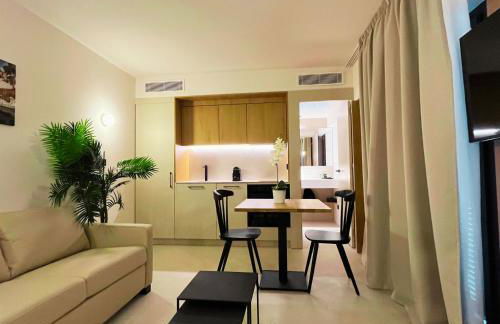 Mallorca Suites Playa De Palma - Photo 12