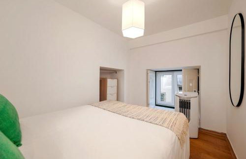 Contemporary Apartment Chiado 2 - Photo 11