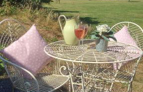 Delightful cosy shepherd's hut at Victorian Station - Foto 12