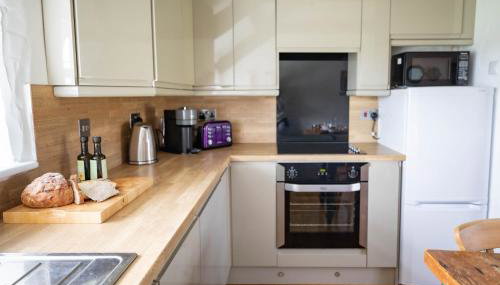 Bligh - Treworgie Barton Cottages - Foto 3, stove, toaster