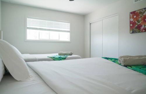 Vegas Hideaway with Jacuzzi & Pool by Strip - Foto 16