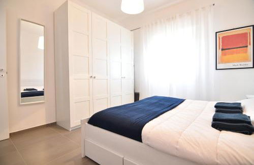 Sitting on the beach - Foto 33