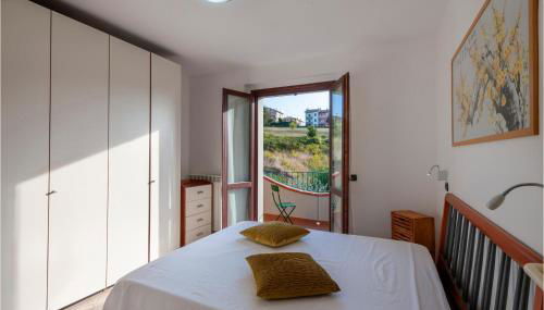 Lovely Apartment In San Costanzo - Foto 4