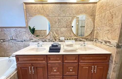 Beach 6BR Pool BBQ 5 Min to Beach Sleep 14 - Foto 34