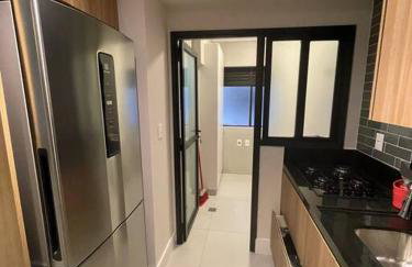 Guarujá - Tombo - Pé na Areia - Foto 3