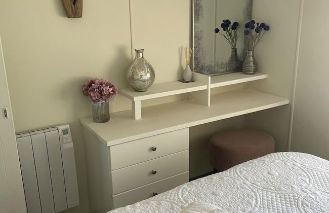 Private Chalet in New Quay With Stunning Views - Photo 3