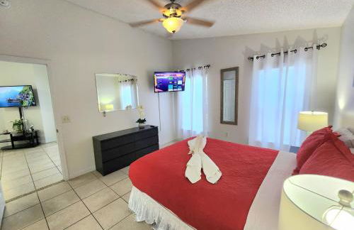 Home Close to Disney Parks/Amazing Private Pool - Photo 43