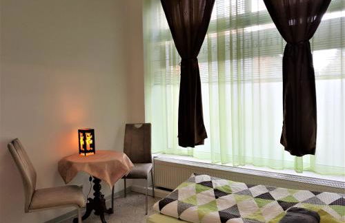 Unterkunft einfach und zentral - Foto 8