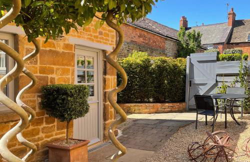 Box Barn - Stylish Accommodation in Rutland - Photo 1