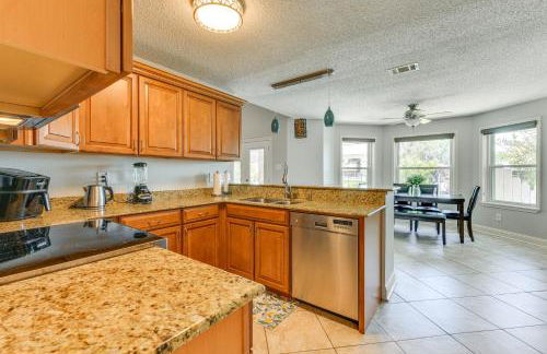 Boat Dock and Lift Waterfront Getaway in Slidell! - Foto 9