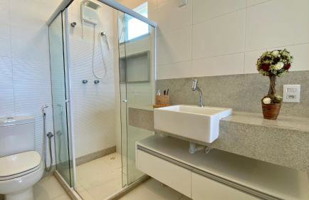 Refúgio Pé na Areia com 4 quartos em Ilhéus - Condomínio Perfeito para Família! - Photo 26