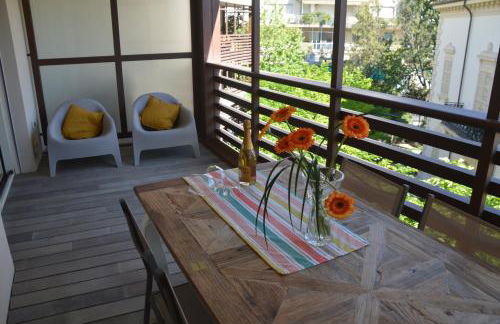 Sea View Embassy Apartment - Foto 27