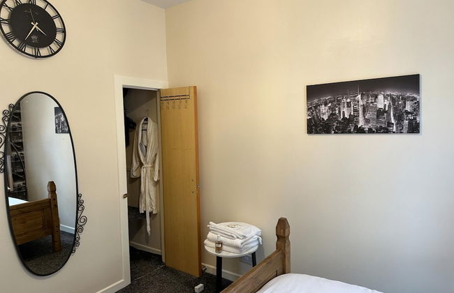 Central Glasgow Apartment - Sleeps 2 & Kitchen - Foto 4