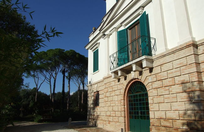 Elegante Appartamento in Villa con Piscina - Foto 46