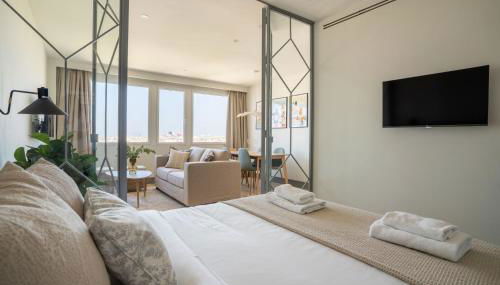 Modern and Bright-2Bedrooms 1Bathroom-Colón - Photo 2, Other
