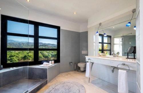 Gregorys Private Luxury Villa with Heated Pool & Gardens - Foto 19