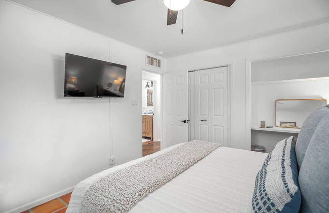 Pecan Retreat-half Mile to Main - Foto 2