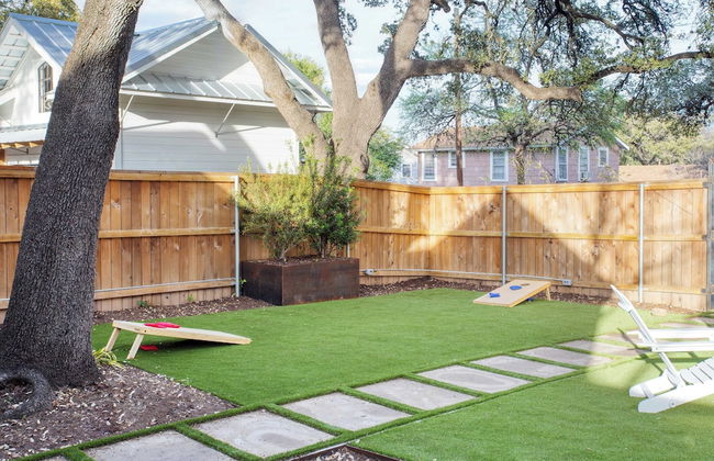 Ramsey by Avantstay Modern Character Home in Austin w/ Pool! - Foto 23