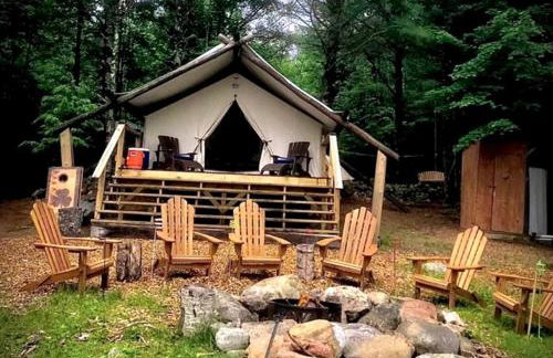 Gorgeous Safari Tent Rental Ideal for Glamping in Upstate New York - Photo 3