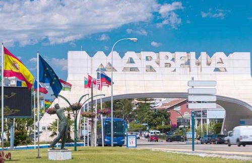 MARBELLA BEACHFRONT - Beachside apartment with stunning sea views - Photo 54