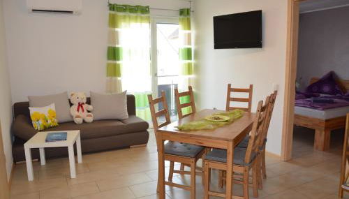 Ferienwohnungen Am Brunnen - Nähe Europapark, W-LAN, Klimaanlage - Foto 2