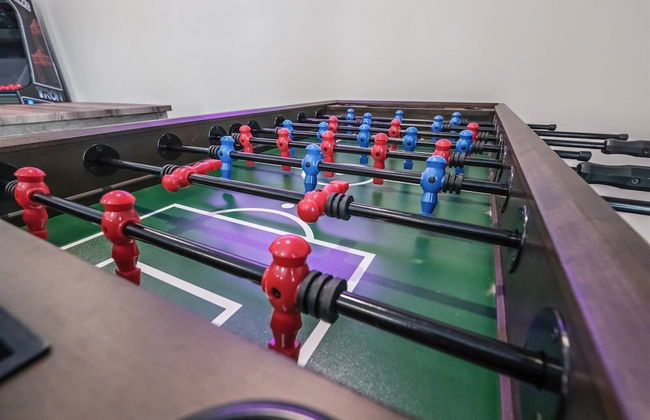 Last Call Never - Photo 32